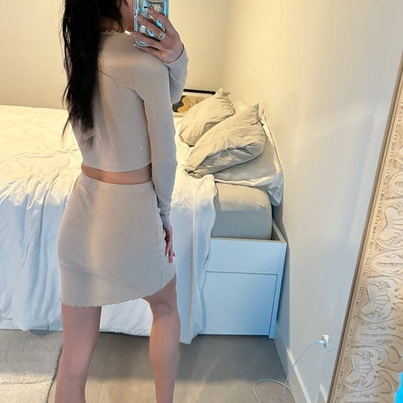 White Fox Taupe Two Piece Set - Picture 2 of 6